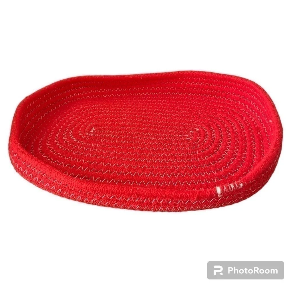 WOVEN RED BASKET
